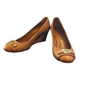 Tory Burch Natalya Pebbled Leather Saddle Brown Pumps Wedges